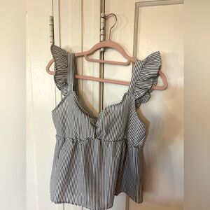 NWOT SHEIN Black and White Striped Tank Top, new with out tags